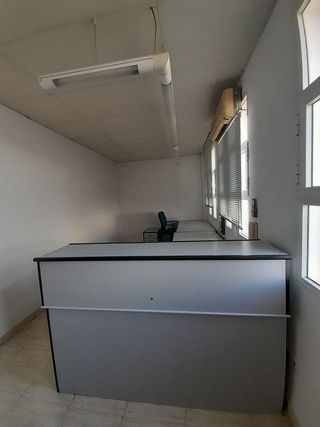 Nave industrial en alquiler en Almansa