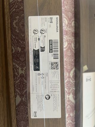 Estantería pared madera Ikea