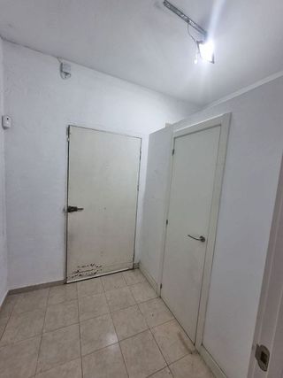 Local comercial en alquiler en Los Remedios en Sevilla