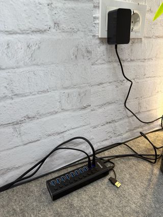 Hub USB 3.2 Leinsis 10 Puertos con Adaptador