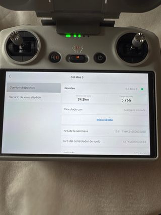 Dron DJI Mini 3 Fly More Combo + 2 Controlli