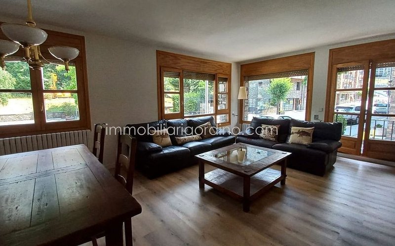 3-bedroom flat for rent in Ordino · 2 of 60