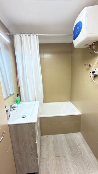 Piso en alquiler en Santa Catalina - Canteras en Palmas de Gran Canaria(Las)