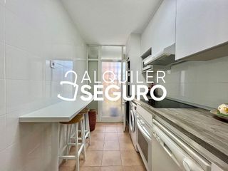 Piso en alquiler en La Paz en Madrid