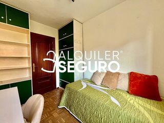 Piso en alquiler en La Paz en Madrid