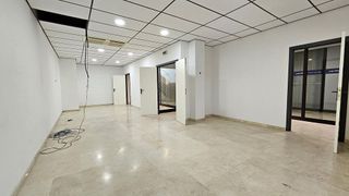 Local comercial en venta en Centre en Figueres