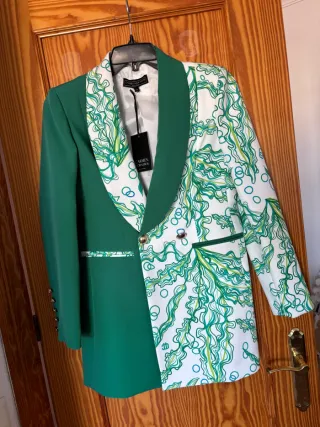 Blazer Carmen Horneros Talla 38