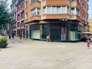 Local comercial en alquiler en Centro en Avilés