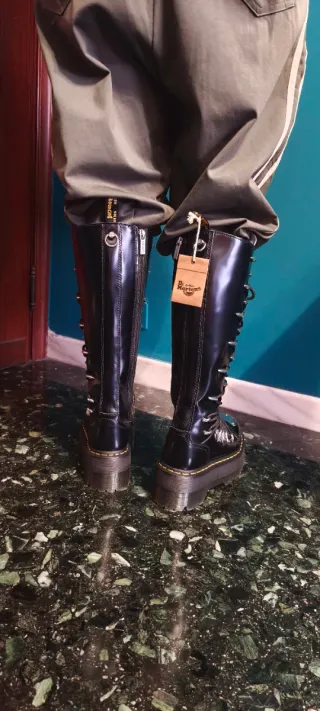 Anfibi Dr Martens limited edition