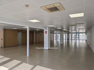 Oficina en alquiler en La Dreta de l'Eixample en Barcelona