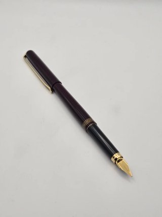 Caneta Elysee 60 Dynamic (M) Bordeaux