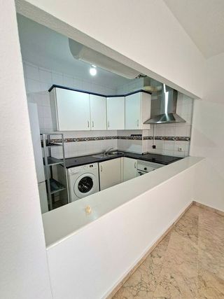 Piso en alquiler en Torrequebrada en Benalmádena