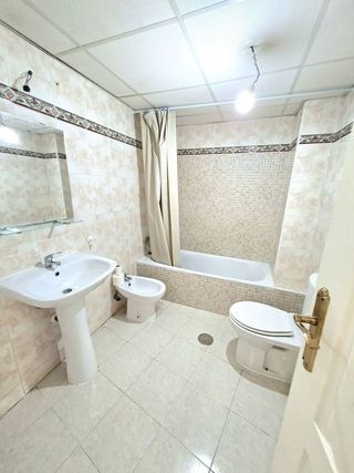 Piso en alquiler en Torrequebrada en Benalmádena