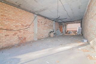 Local comercial en venta en Zona Poniente en Armilla