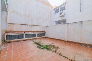 Local comercial en venta en Zona Poniente en Armilla