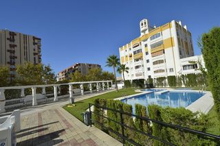 Piso en alquiler en Parque de la Paloma en Benalmádena