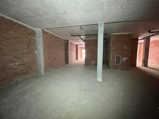Local comercial en alquiler en Arrancapins en Valencia