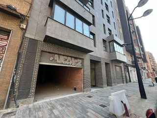Local comercial en alquiler en Arrancapins en Valencia