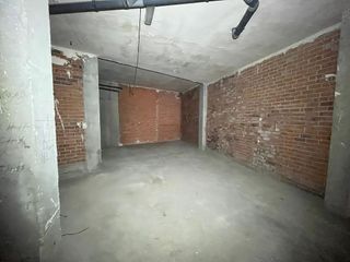 Local comercial en alquiler en Arrancapins en Valencia