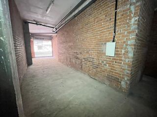 Local comercial en alquiler en Arrancapins en Valencia