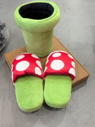 Zapatillas Casa Mario Piranha Plant 30cm