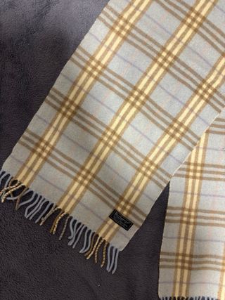 Bufanda Burberry Clásica Tartán Beige y Azul