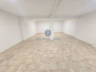 Local comercial en alquiler en Sants-Badal en Barcelona