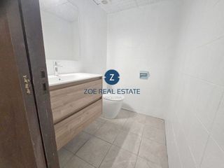 Local comercial en alquiler en Sants-Badal en Barcelona