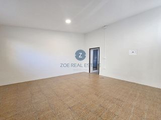 Local comercial en alquiler en Sants-Badal en Barcelona