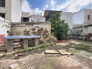 Edificio en venta en Álora