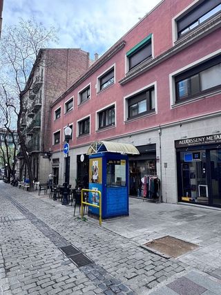 Local comercial en alquiler en Sant Andreu de Palomar en Barcelona