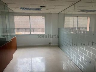 Local comercial en alquiler en El Putxet i el Farró en Barcelona