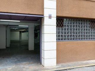 Local comercial en alquiler en El Putxet i el Farró en Barcelona