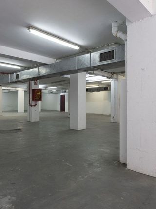 Local comercial en alquiler en El Putxet i el Farró en Barcelona