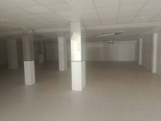 Local comercial en alquiler en Tavernes de la Valldigna