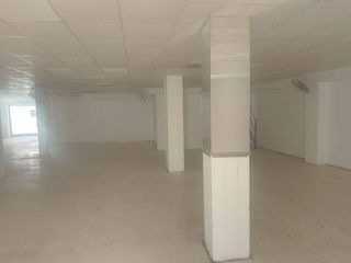 Local comercial en alquiler en Tavernes de la Valldigna