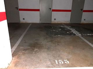 Garaje en venta en Sant Joan Despí