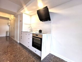 Oficina en alquiler en Sant Antoni en Barcelona