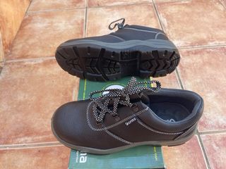 Botas de seguridad COFMA Talla 43 Negras