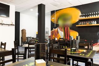 Local comercial en venta en San Pedro de Alcántara pueblo en Marbella