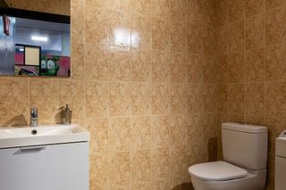 Local comercial en venta en San Pedro de Alcántara pueblo en Marbella