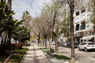 Local comercial en venta en San Pedro de Alcántara pueblo en Marbella