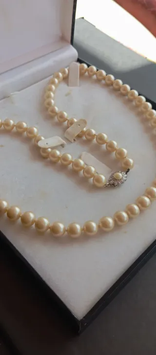 Antiguo y Precioso Collar de Perlas