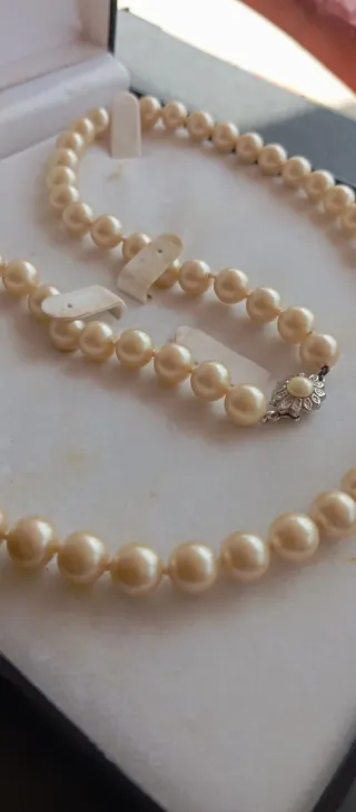 Antiguo y Precioso Collar de Perlas