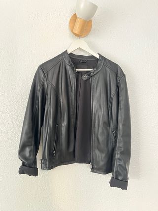 Chaqueta Cuero Polipiel Sintética Negra