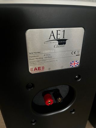 Altavoces AE 1 Reference Classic Negros