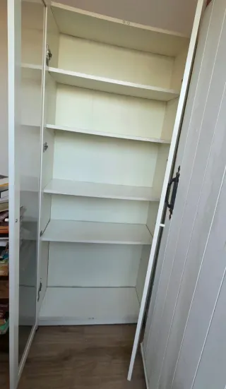 Librería Billy Ikea Cristal y Madera