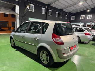 RENAULT Scénic CONFORT AUTHENTIQUE 1.9DCI