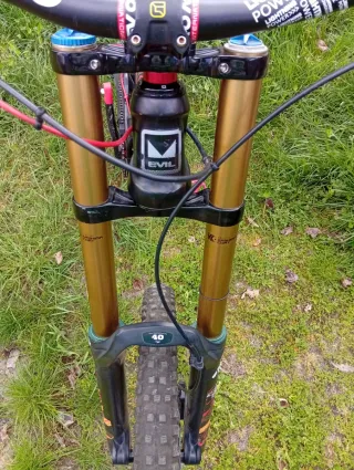 Bicicleta DH Evil 26