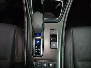 Lexus LBX 1.5 136cv HEV Elegant+ Black